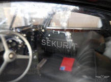 ретро автомобиль BMW 327 Coupe Autenrieth