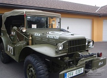 ретро автомобиль Dodge WC57 Command car