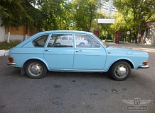 ретро автомобиль Volkswagen Typ 411