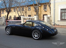 ретро автомобиль Wiesmann GT MF4
