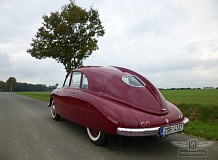 ретро автомобиль Tatra T600 "Tatraplan"