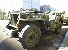 ретро автомобиль Willys MB
