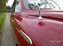 ретро автомобиль Tatra T600 "Tatraplan"
