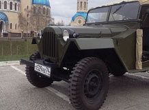 ретро автомобиль ГАЗ 67