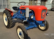 ретро автомобиль Lamborghini Lamborghinetta