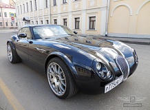 ретро автомобиль Wiesmann GT MF4