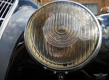 ретро автомобиль BMW 327 Coupe Autenrieth