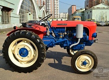 ретро автомобиль Lamborghini Lamborghinetta