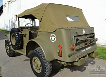 ретро автомобиль Dodge WC56