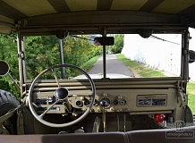 ретро автомобиль Dodge WC56