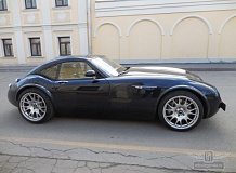 ретро автомобиль Wiesmann GT MF4