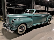 ретро автомобиль ЗИС 110Б