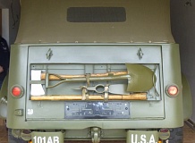 ретро автомобиль Dodge WC57 Command car