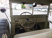 ретро автомобиль Dodge WC58 Radio Command car