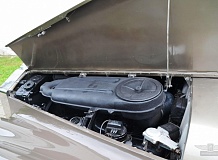 ретро автомобиль ROLLS-ROYCE SILVER CLOUD