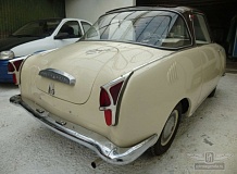 ретро автомобиль Goggomobil Coupe TS250